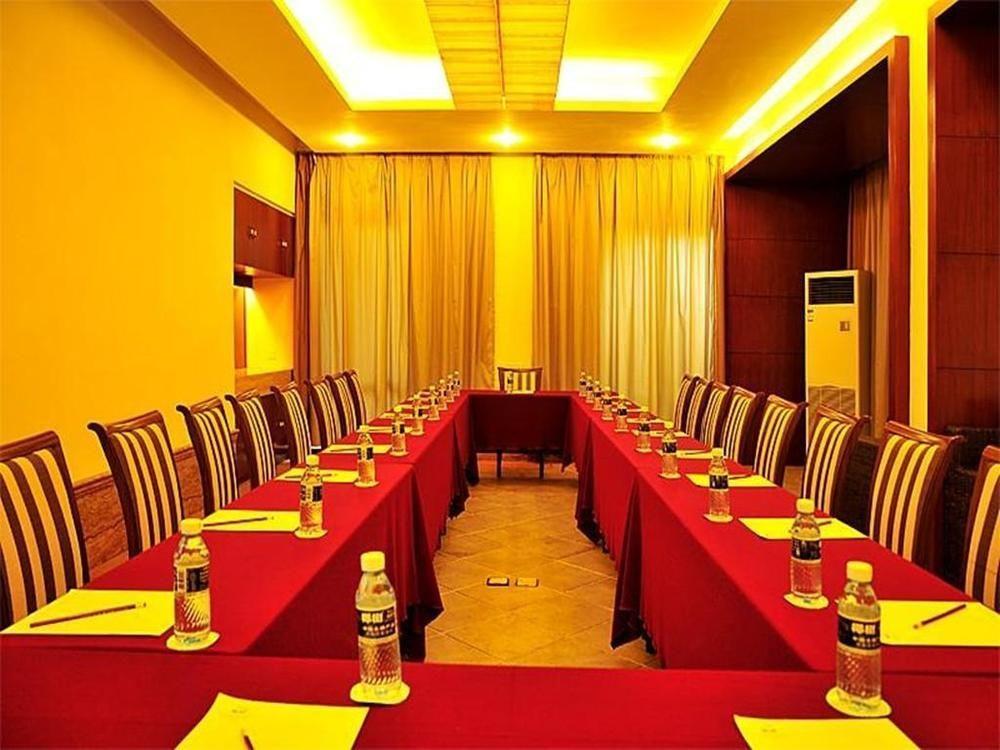 Marina Spa Hotel Sanya Buitenkant foto