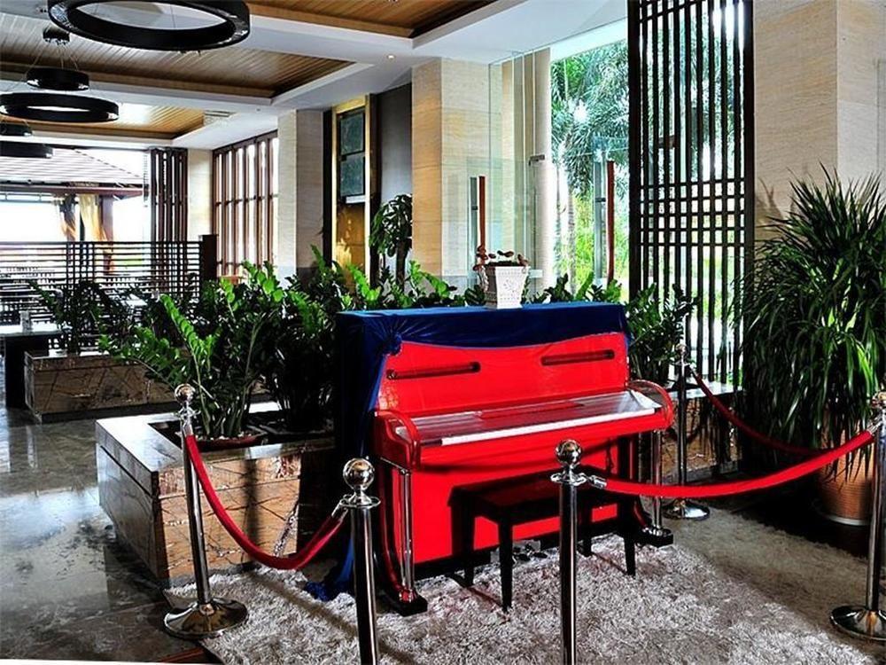 Marina Spa Hotel Sanya Buitenkant foto