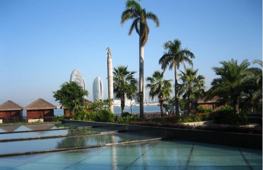 Marina Spa Hotel Sanya Buitenkant foto