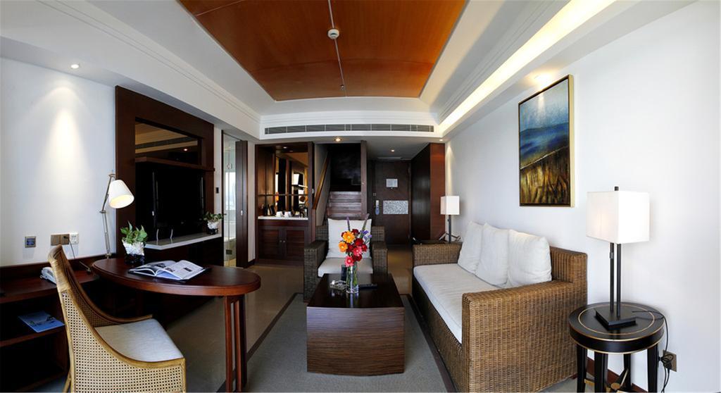 Marina Spa Hotel Sanya Buitenkant foto