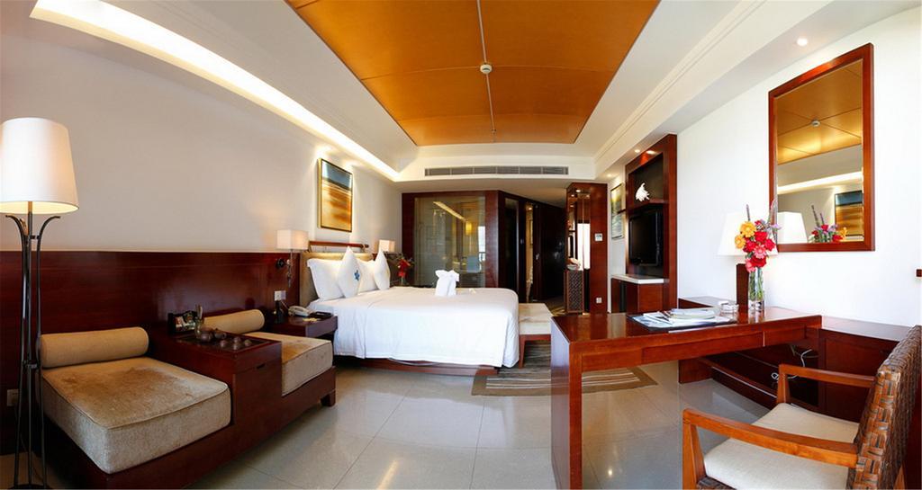 Marina Spa Hotel Sanya Buitenkant foto