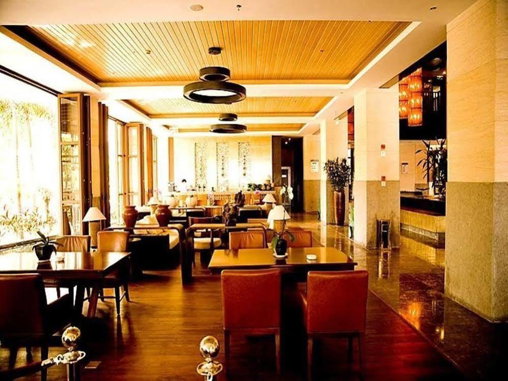 Marina Spa Hotel Sanya Buitenkant foto